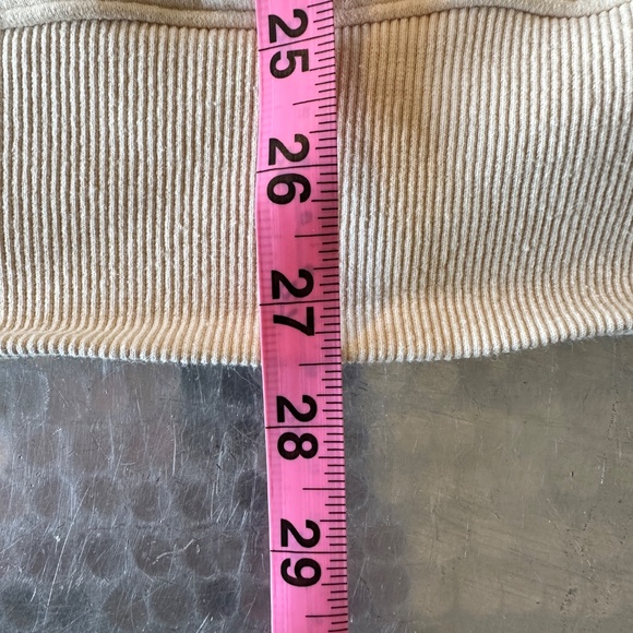 Krost x Barney's New York Embroidered Graphic Fleece – XL (Cream) - Picture 5 of 6